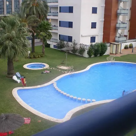 Club Nautico Apartman *