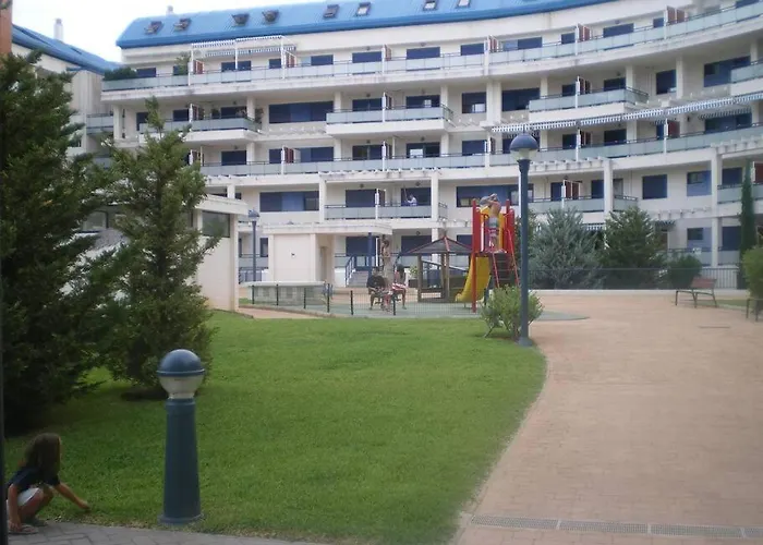 アパート Club Nautico デニア